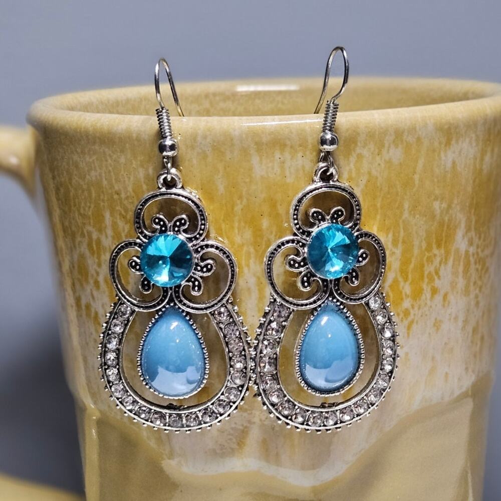 Fashion Jewelry Eclectic Boho Blue Clear Rhinestone & Faux Turquoise Earrings